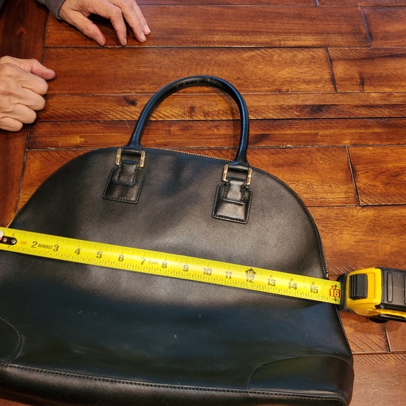 Tory Burch satchel purse. Vintage. Signs of use. - Picture 4 of 10